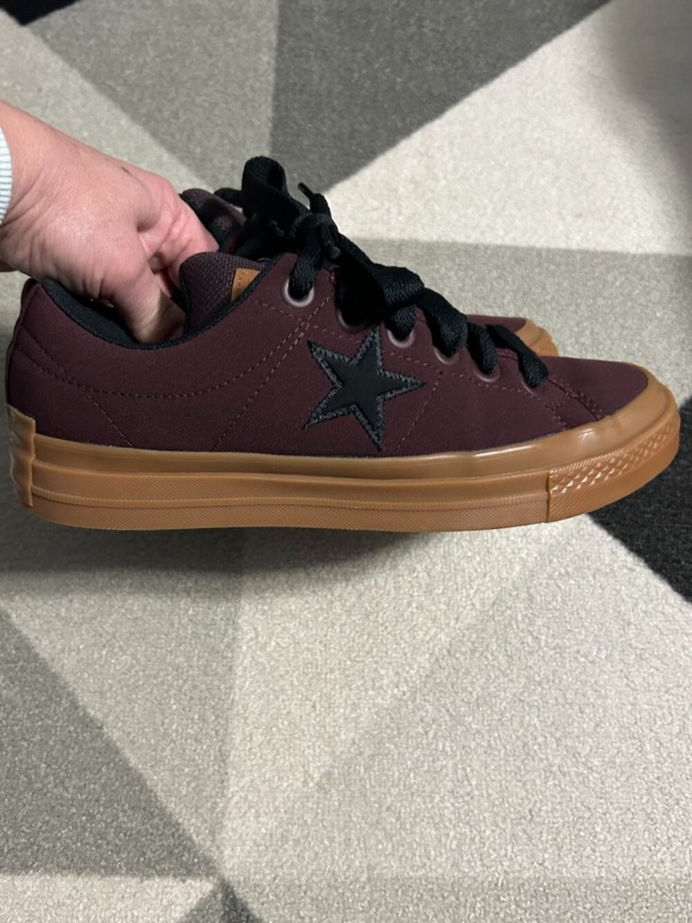 Converse One Star Puffed Bloodstone/Black/Gum Skate Sneaker Men's 9/Women's 10.5